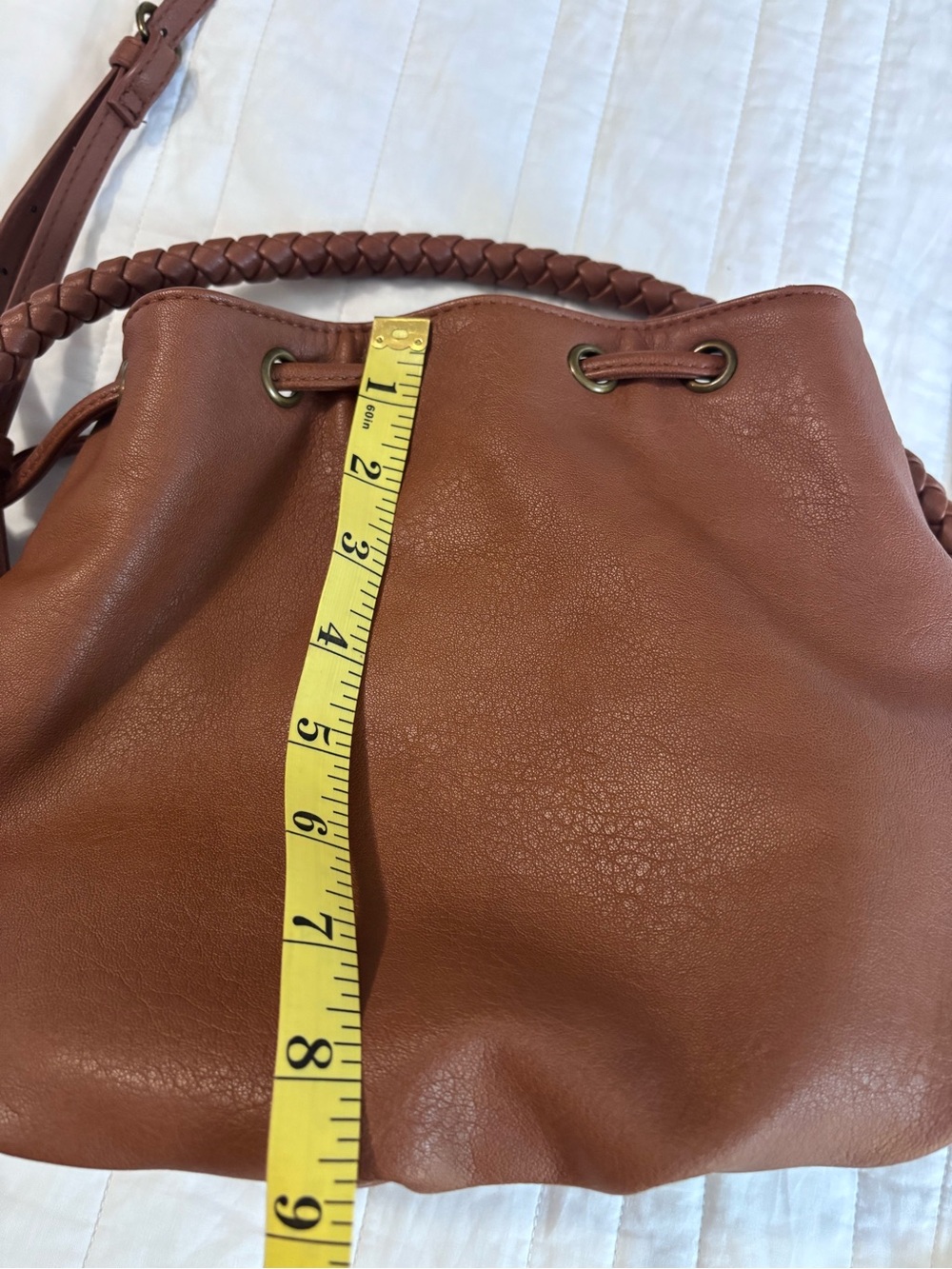 Universal Thread Bucket Bag - Picture 5 of 8